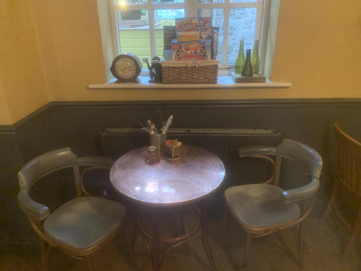 The Manners Pub With Rooms Bakewell Bagian luar foto